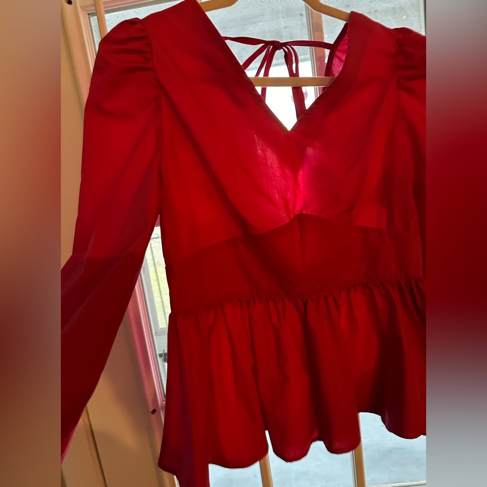 Nice and sexy blouse.